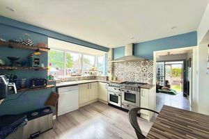 Kitchen- click for photo gallery